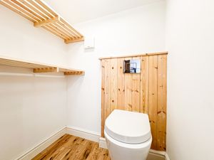 Photo 4- click for photo gallery